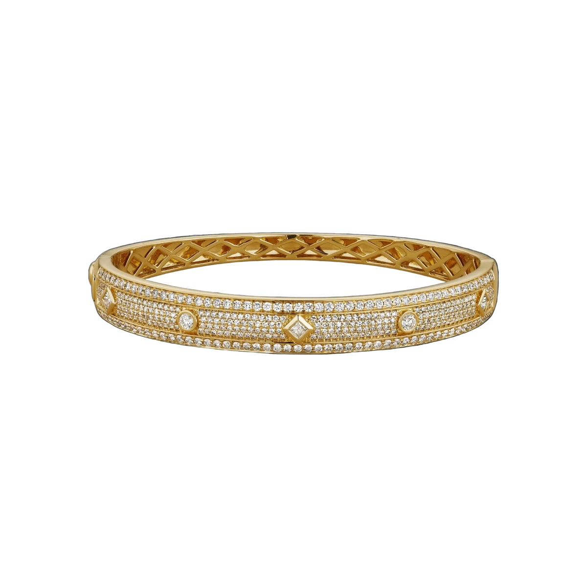 Pavé Diamond Bangle